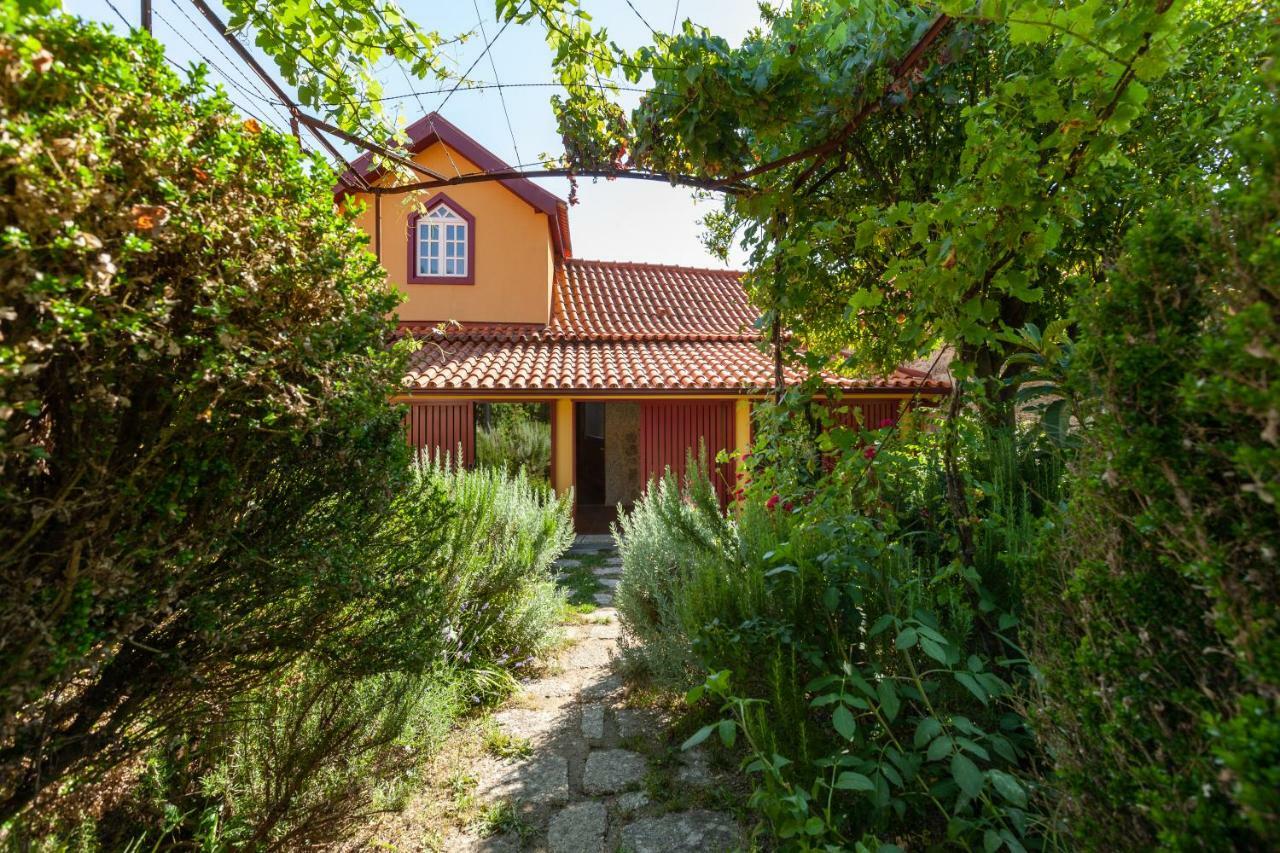 Casa Do Eido - Sustainable Living & Nature Experiences Герес Экстерьер фото