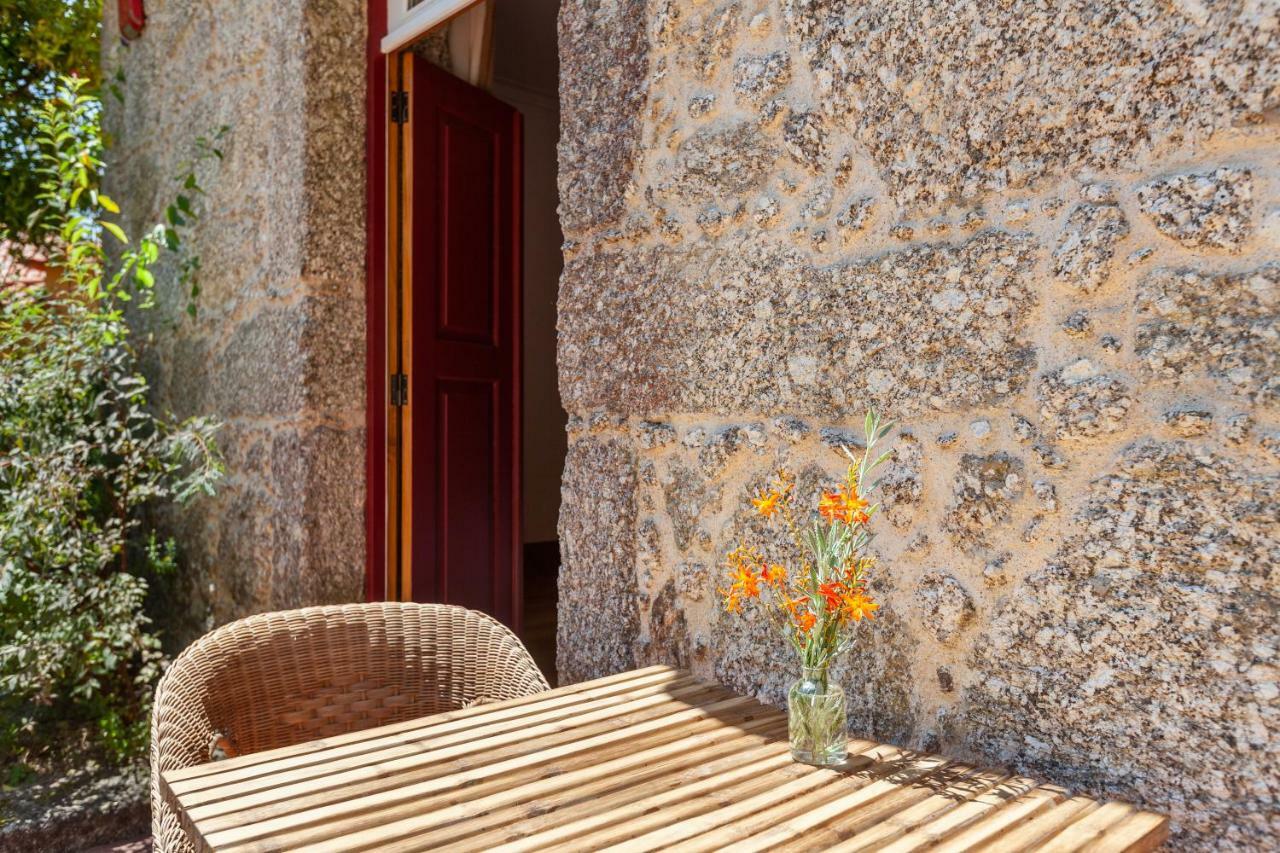 Casa Do Eido - Sustainable Living & Nature Experiences Герес Экстерьер фото