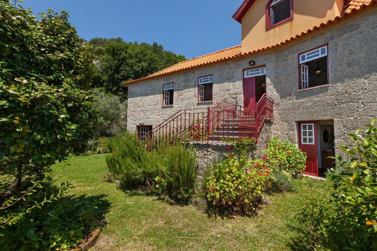Casa Do Eido - Sustainable Living & Nature Experiences Герес Экстерьер фото